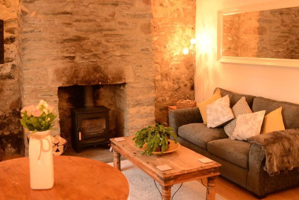 The Cottage Gairlochy Spean Bridge Extérieur photo