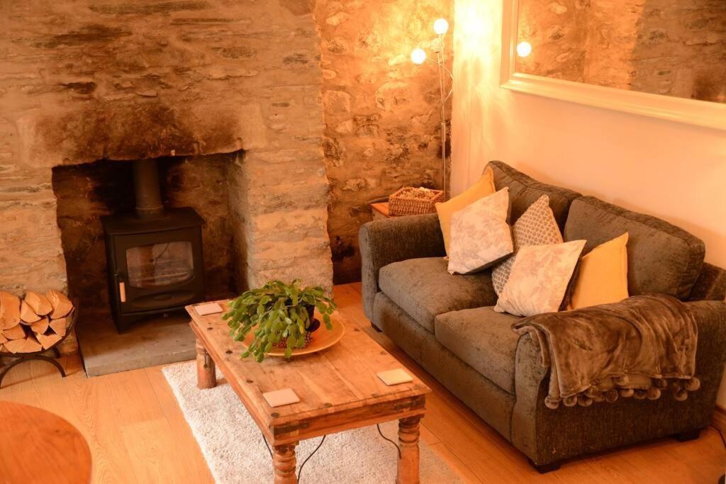 The Cottage Gairlochy Spean Bridge Extérieur photo