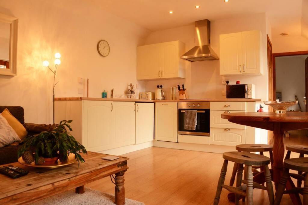 The Cottage Gairlochy Spean Bridge Extérieur photo